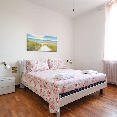 ペザロCasa Nisidaアパートメント エクステリア 写真