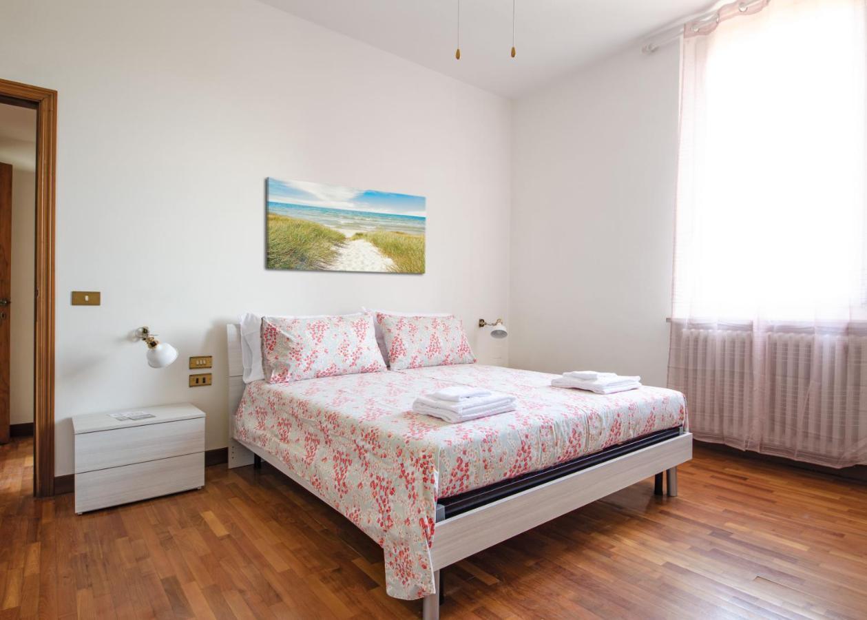 ペザロCasa Nisidaアパートメント エクステリア 写真